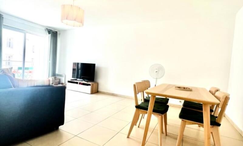 Résidence Plaza Antibes : Appartement T2 Avec Climatisation - - Antibes - 4