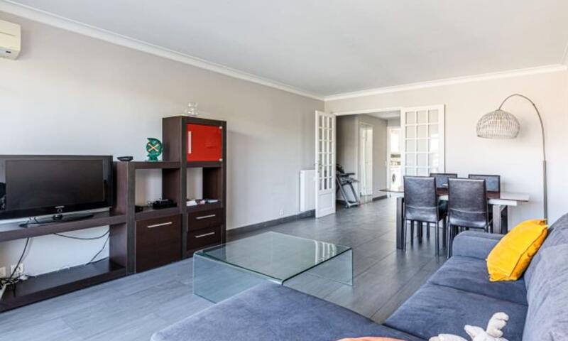 Résidence Tamanaco Beach : Appartement 1 Chambre Avec Balcon, Vue Mer Et Piscine - - Antibes - 5