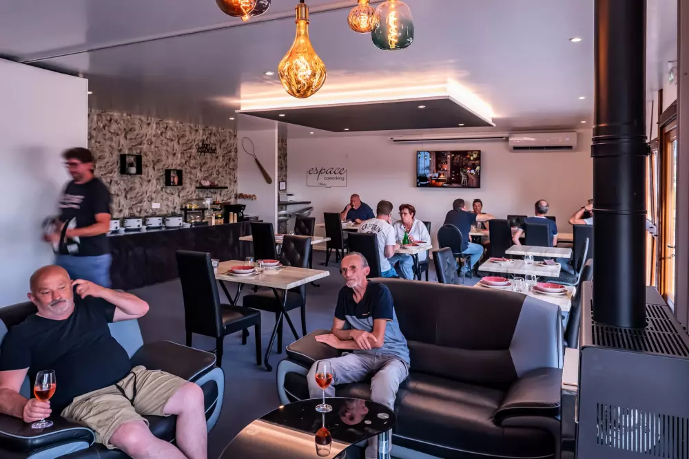 Hôtel & Camper Le Moulin de la Brevette   3 étoiles★★★