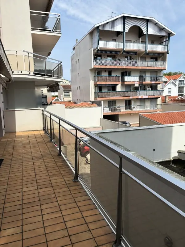 Appt Avec Terrasse Près De La Plage D'arcachon