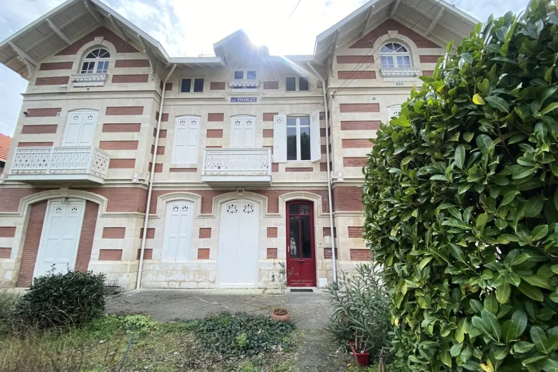Beau T2 Lumineux Avec Balcons