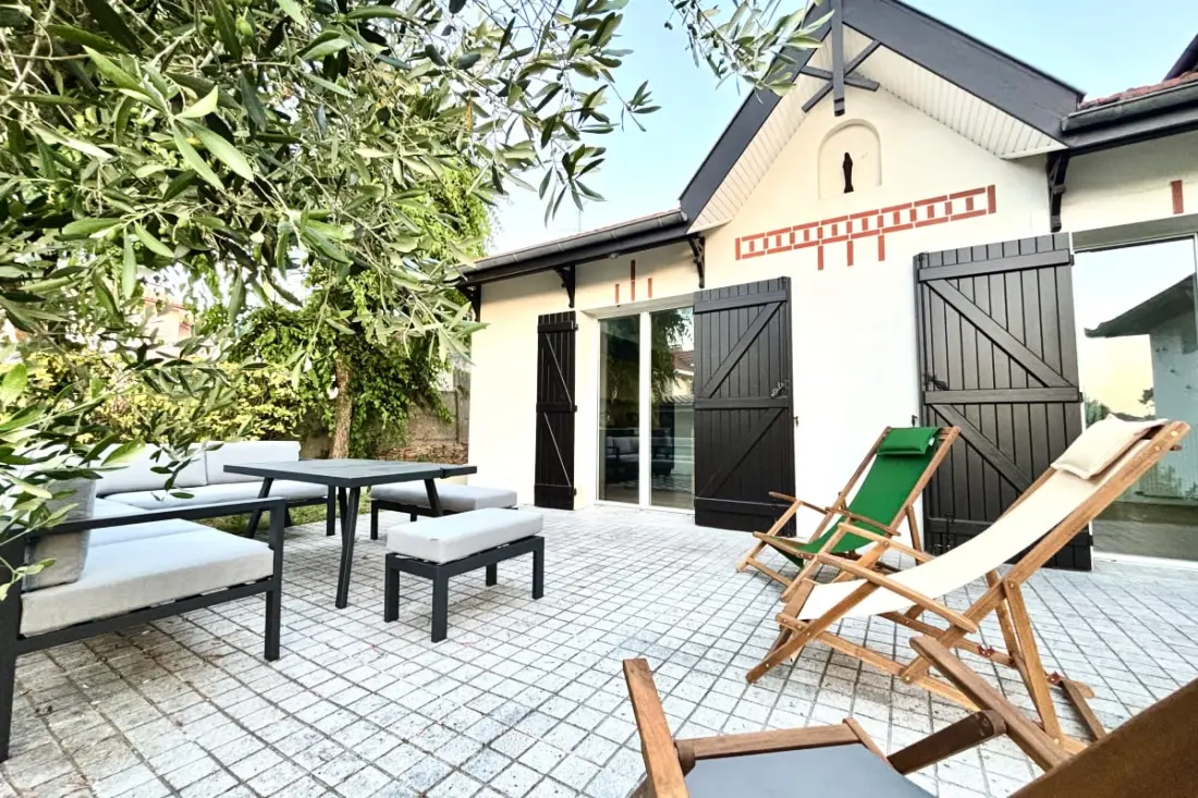 Résidence Villa Rénovée Au Cœur D'arcachon + Dépendance