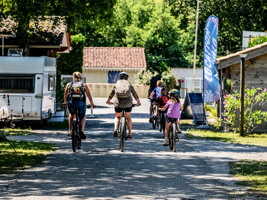 Flower Camping La Canadienne 4 étoiles★★★★