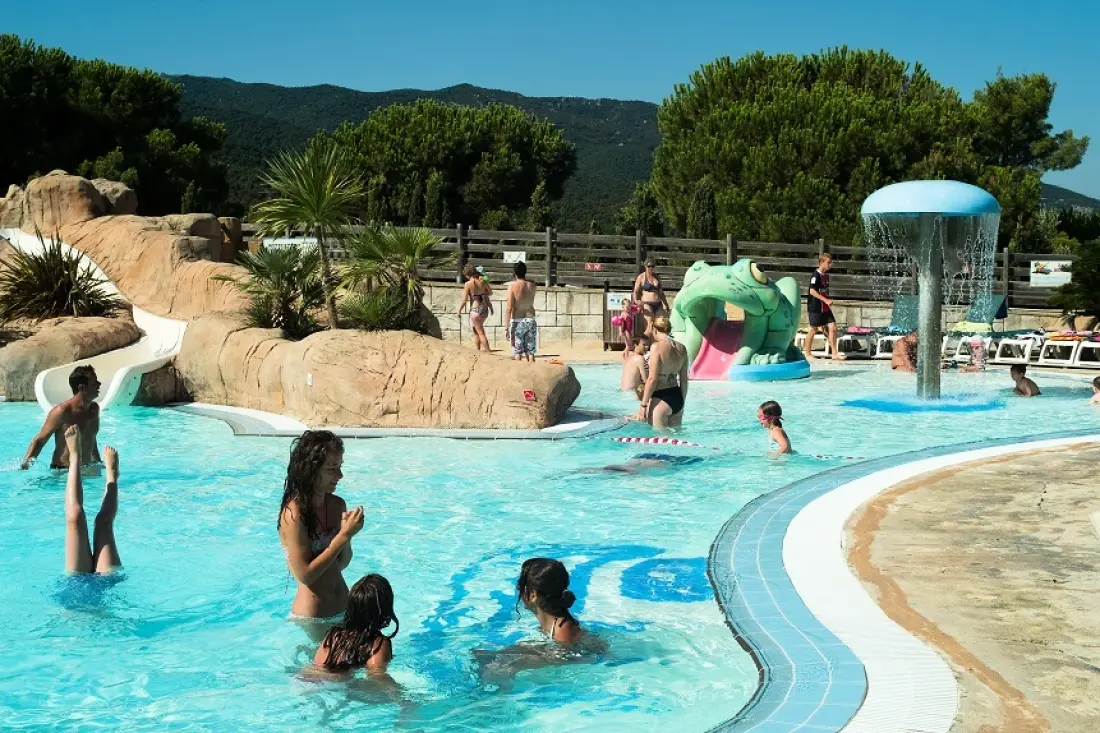 Camping Le Bois de Valmarie 5 étoiles★★★★★