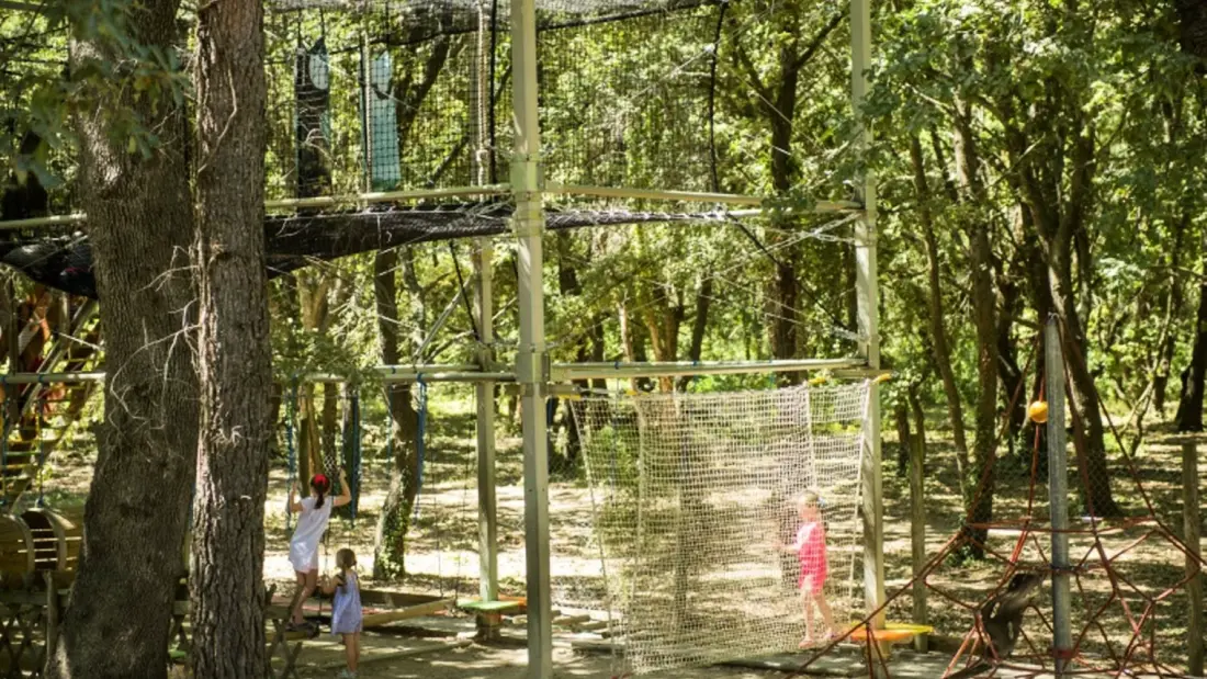 Camping Le Bois de Valmarie 5 étoiles★★★★★