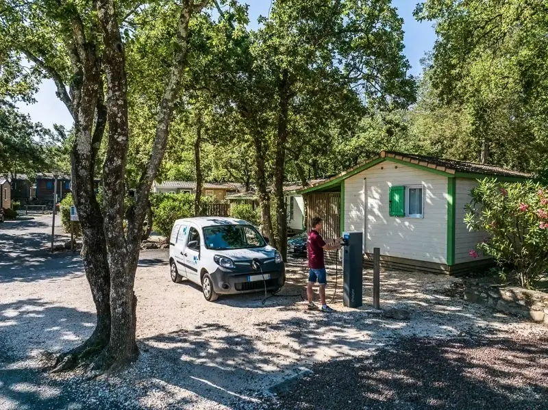 Camping Le Bois Fleuri 5 étoiles★★★★★