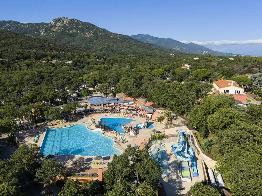 Camping Le Bois Fleuri 5 étoiles★★★★★