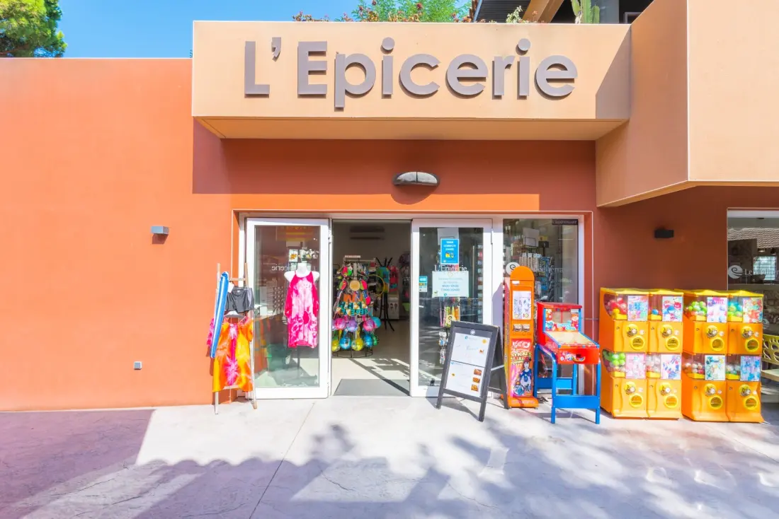 Camping Sunelia Le Méditerranée 5 étoiles★★★★★