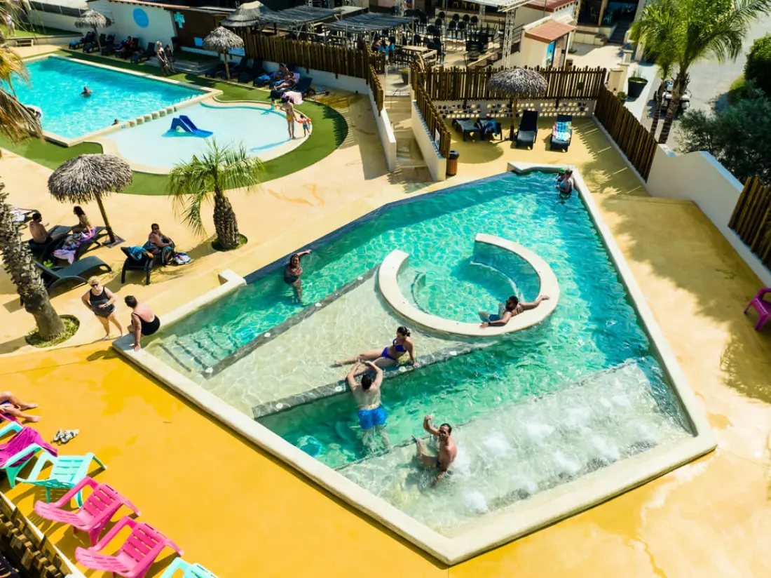 Camping Paradis Le Pearl4 étoiles★★★★