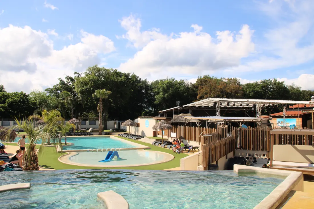 Camping Paradis Le Pearl4 étoiles★★★★