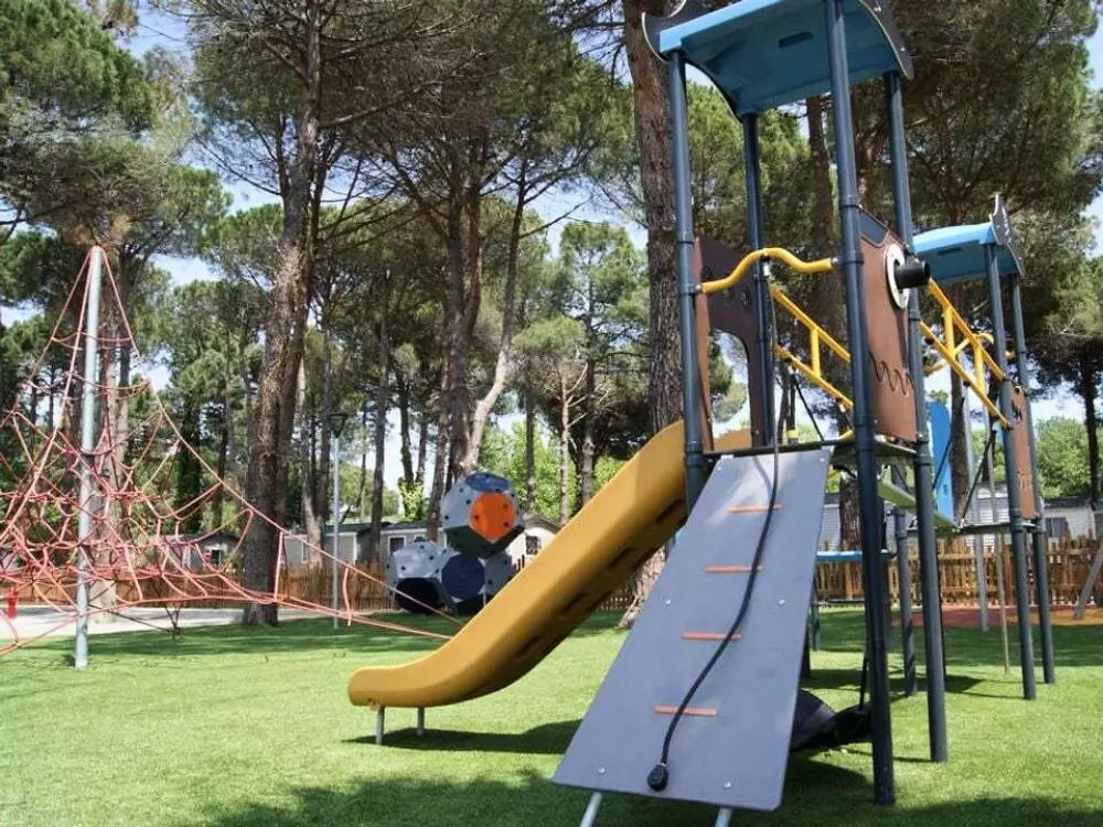 Camping Taxo Les Pins 4 étoiles★★★★