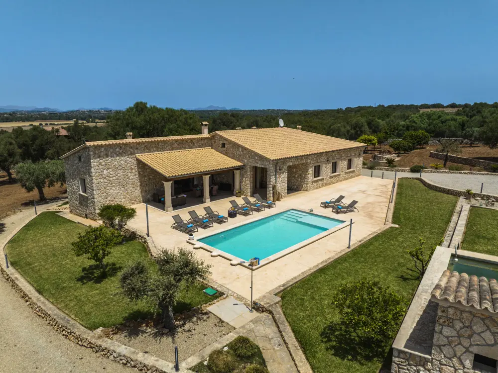 Maison de Vacances Ariany 13