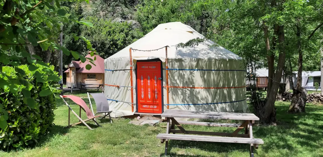 Ushuaïa Villages - Camping Le Viaduc 3 étoiles★★★