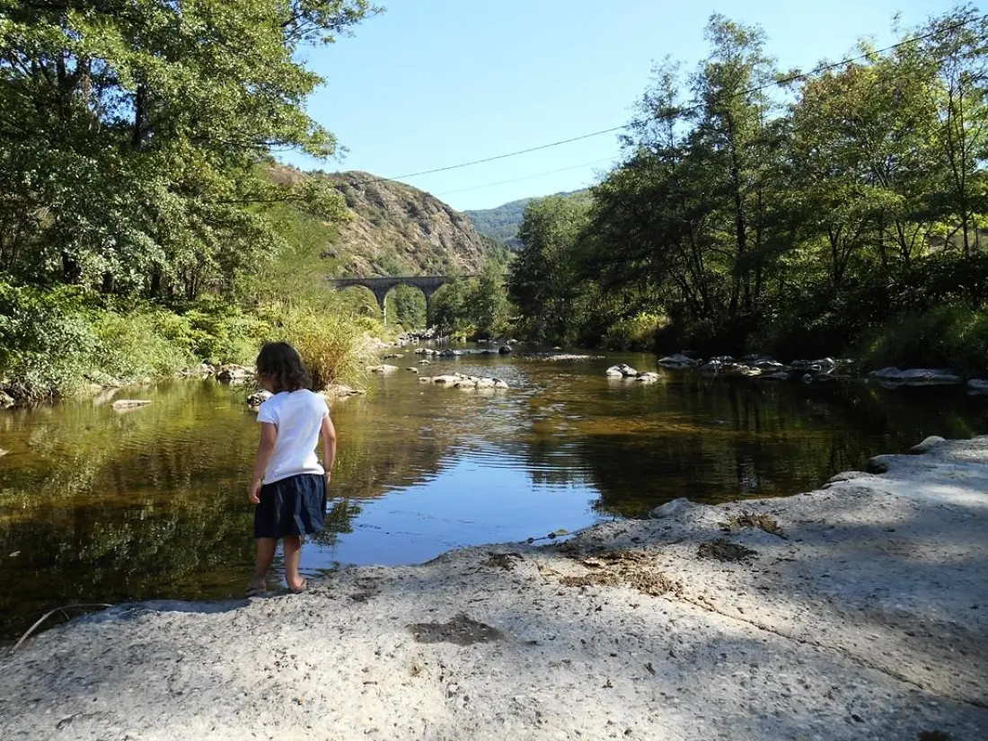 Ushuaïa Villages - Camping Le Viaduc 3 étoiles★★★