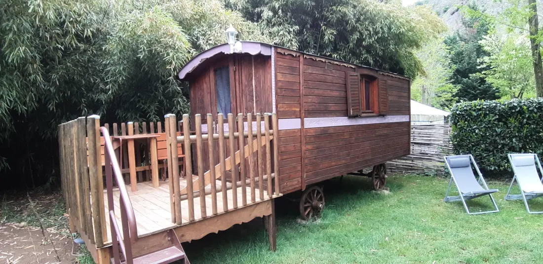 Ushuaïa Villages - Camping Le Viaduc 3 étoiles★★★