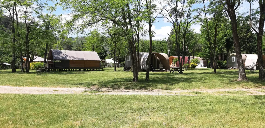 Ushuaïa Villages - Camping Le Viaduc 3 étoiles★★★