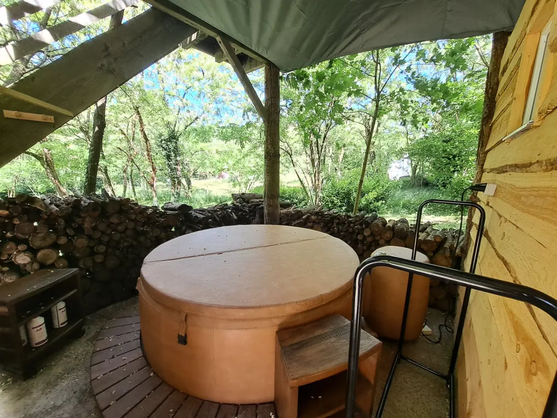 Ushuaïa Villages - Camping Le Viaduc 3 étoiles★★★