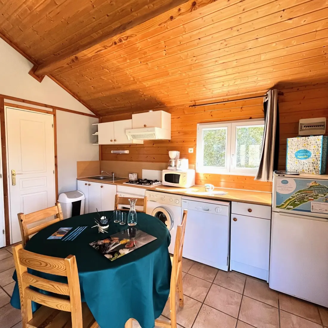 Camping Paradis la Gineste4 étoiles★★★★