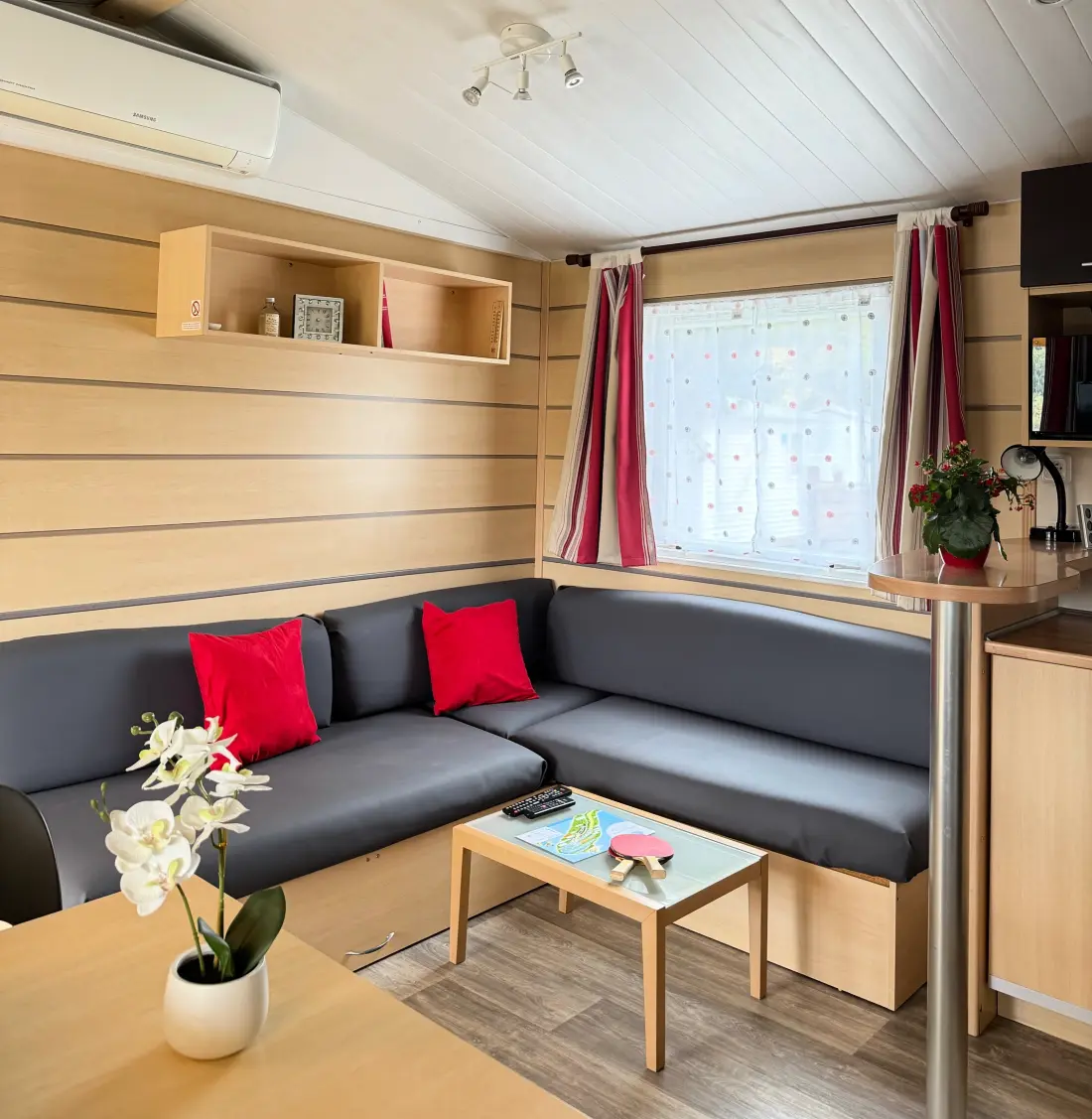 Camping Paradis la Gineste4 étoiles★★★★