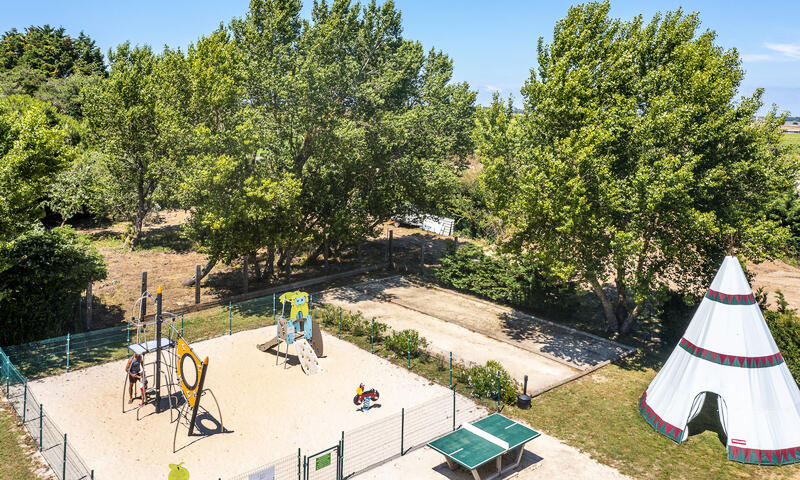 France - Atlantique Nord - Ile de Ré - Camping Romanée Le Campiotel des Dunes 4*