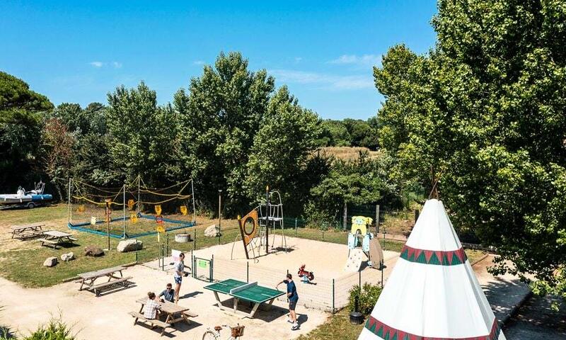 France - Atlantique Nord - Ile de Ré - Camping Romanée Le Campiotel des Dunes 4*