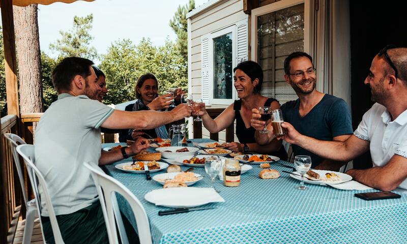 Camping Le Coiroux**** - - Aubazine - Brive - 17