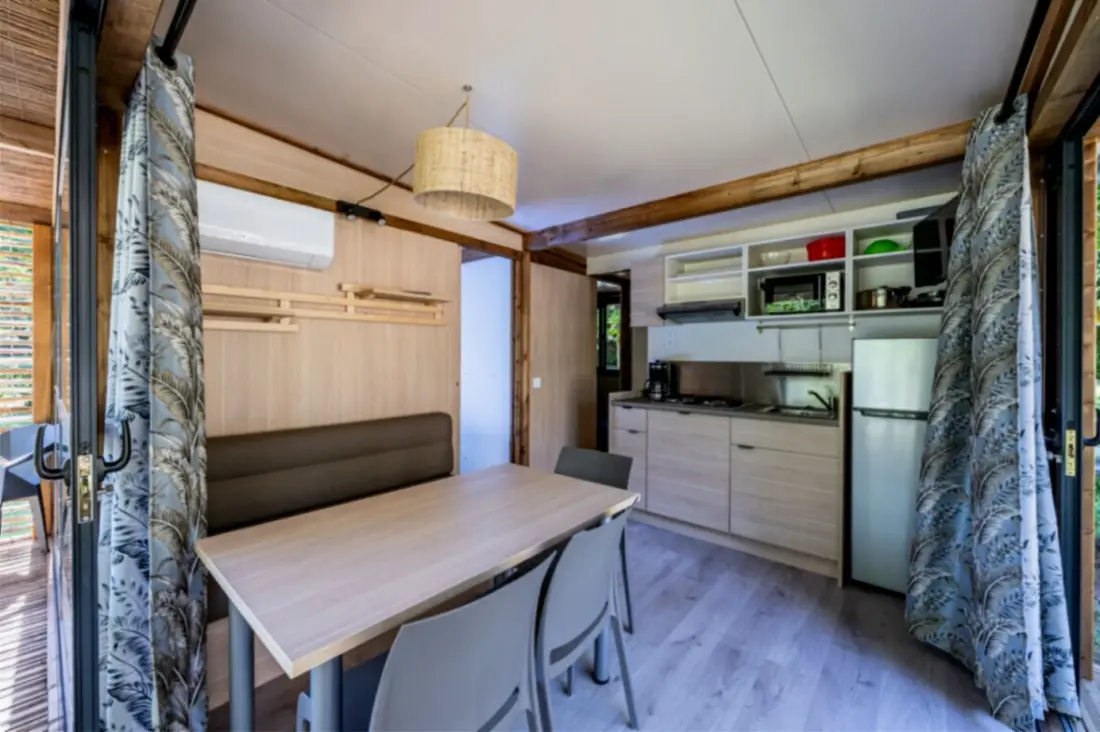 Camping Paradis le Coiroux4 étoiles★★★★