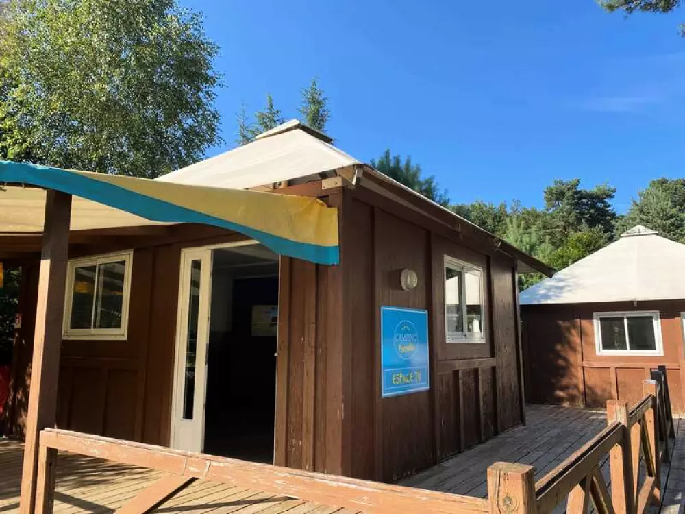 Camping Paradis le Coiroux 41 étoiles★