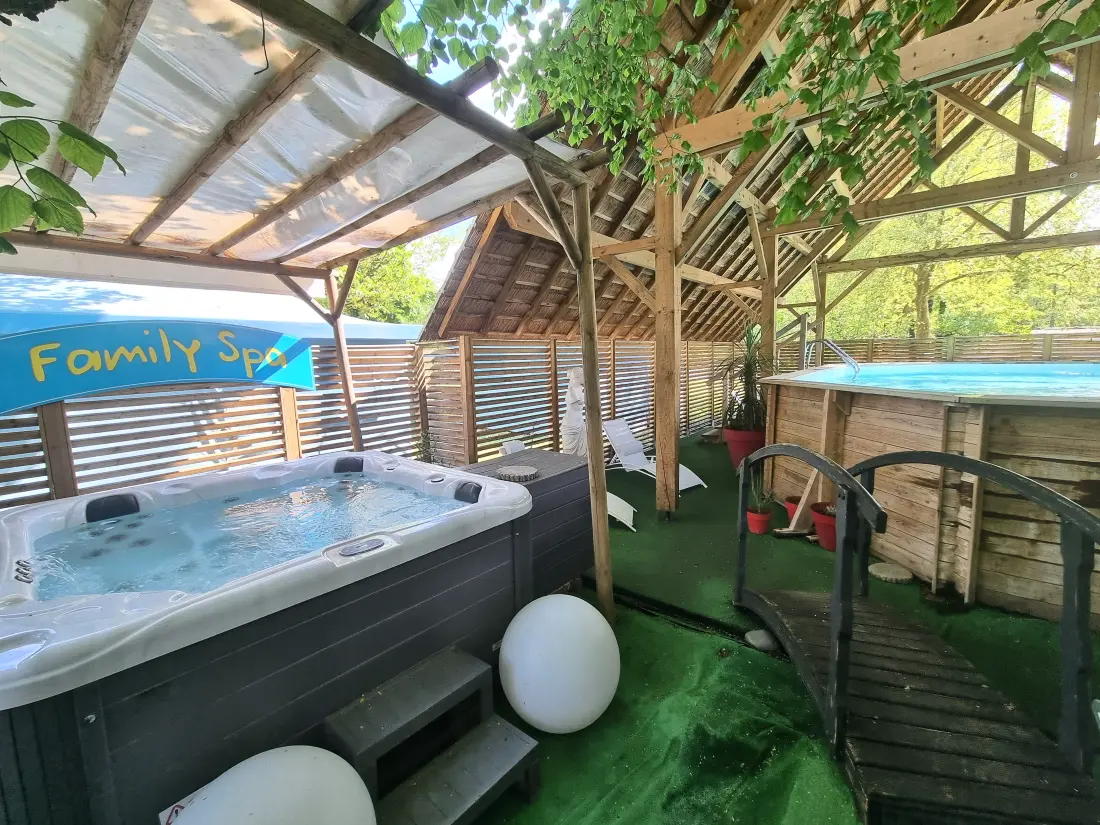 Camping Paradis Family des Issoux4 étoiles★★★★