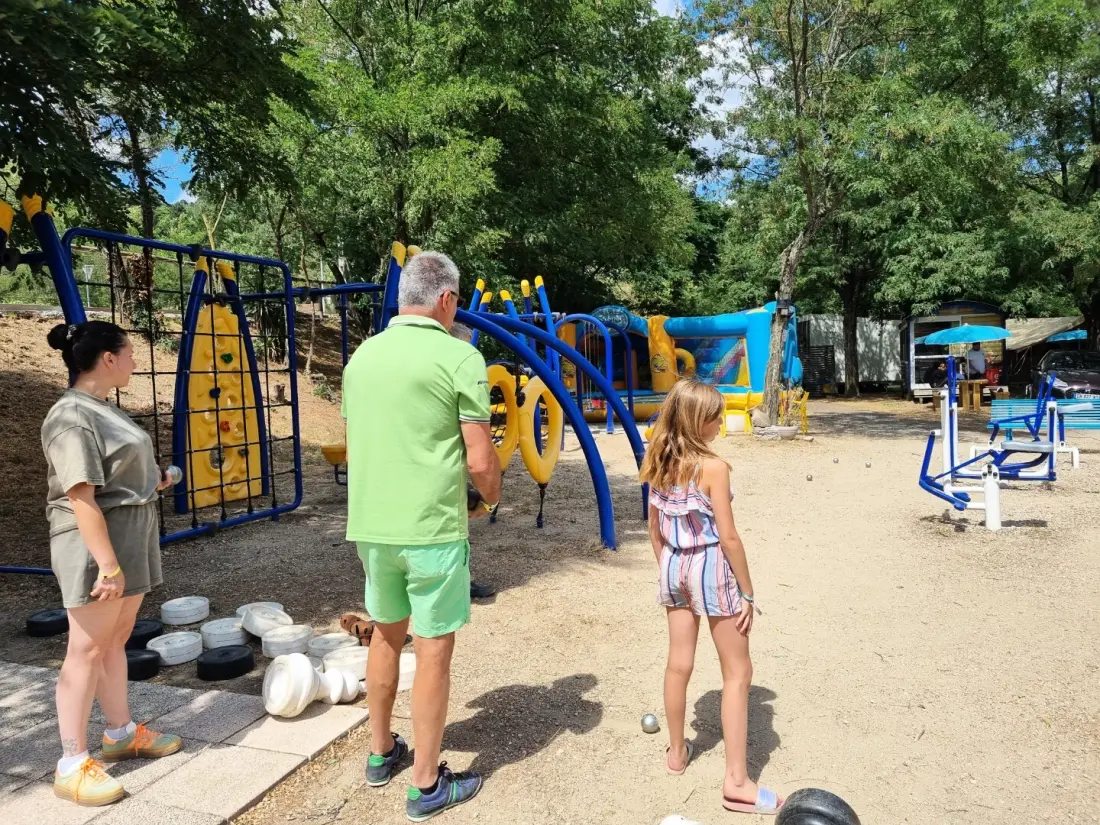 Camping Paradis Family des Issoux4 étoiles★★★★