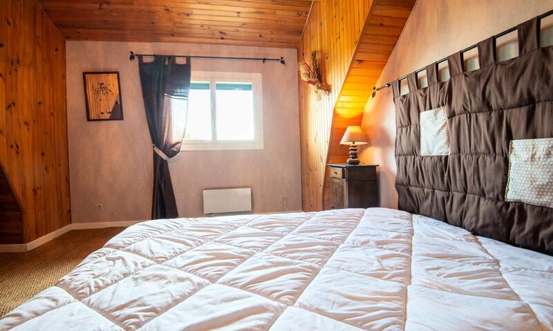 Gîte Appartement 4/6 personnes 2 étoiles - - Aumont-Aubrac - 13
