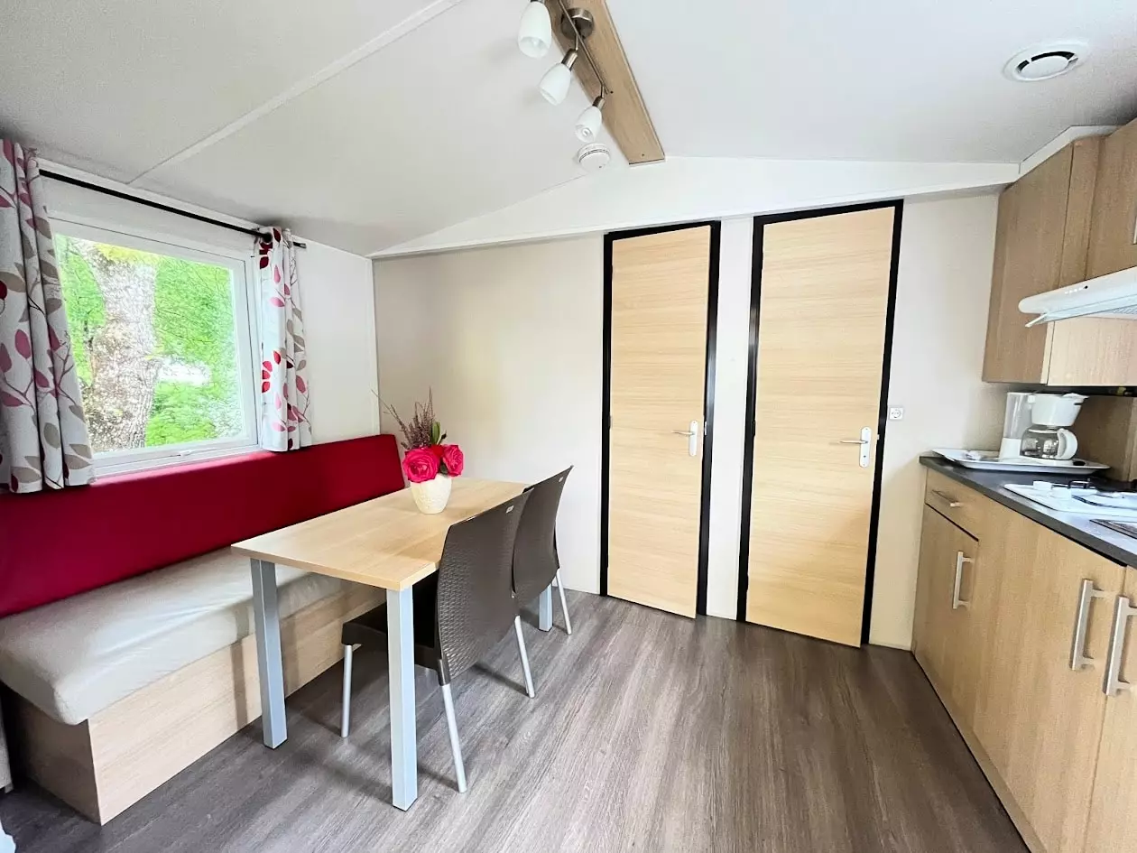 Camping LANDES BLEUES **** - Aureilhan - 44