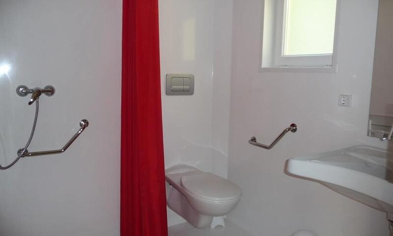 Camping LANDES BLEUES **** - Aureilhan - 34