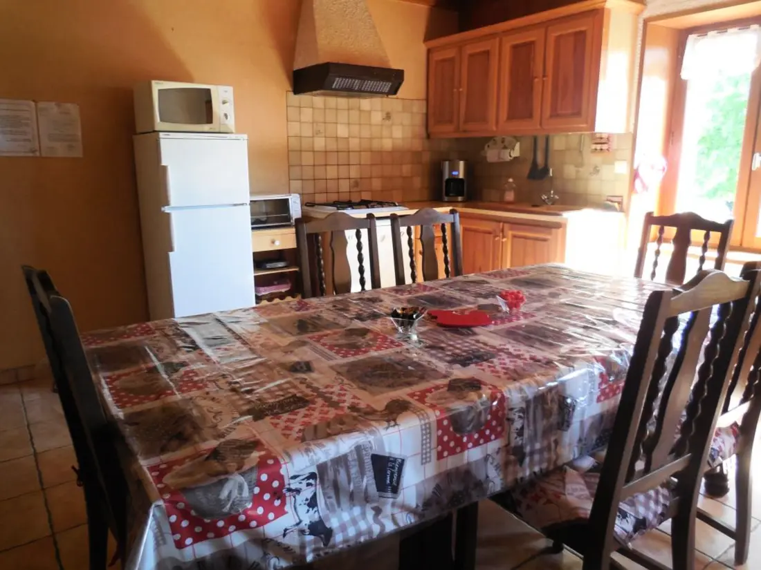 Maison de Vacances AVEIZIEUX 2