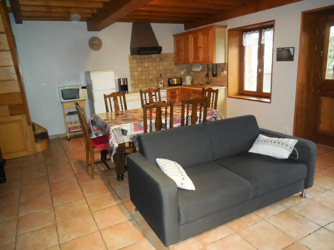 Maison de Vacances AVEIZIEUX 2