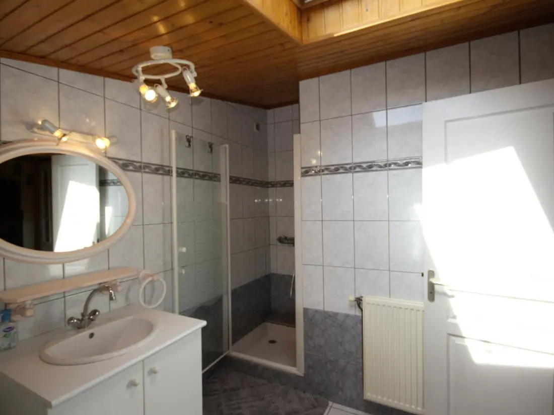 Maison de Vacances AVEIZIEUX 2