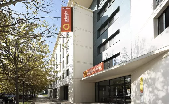 Aparthotel Adagio Access Avignon**