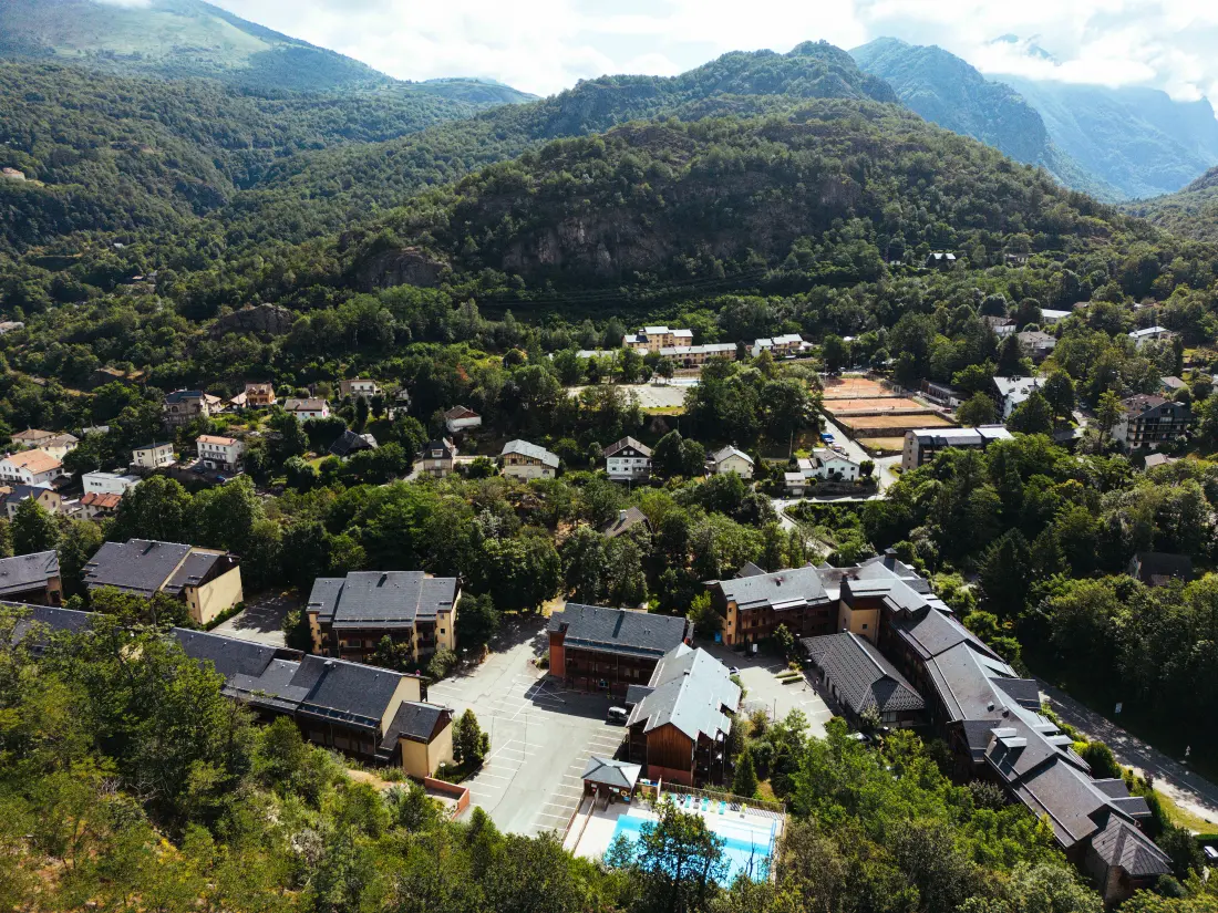 Résidence Vacancéole Le Domaine de la Vallée d'Ax3 étoiles★★★