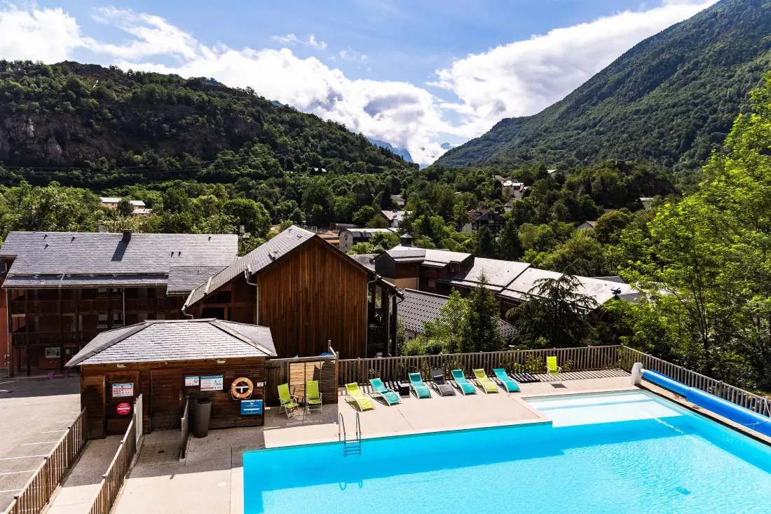 Résidence Vacancéole Le Domaine de la Vallée d'Ax3 étoiles★★★