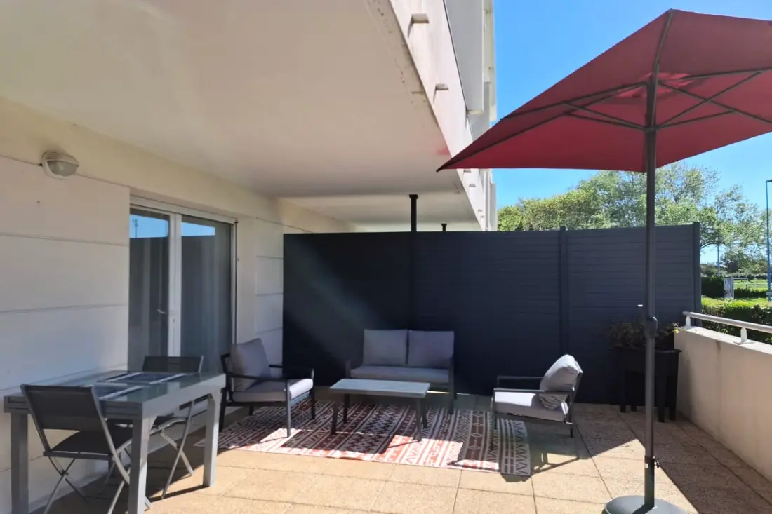 T2 Terrasse – Vue Lac – Plage à Pied – Parking