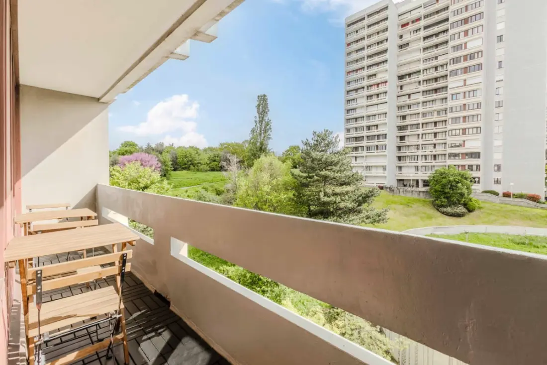 Studio Lumineux Proche Métro Ligne 3 Et Commerces