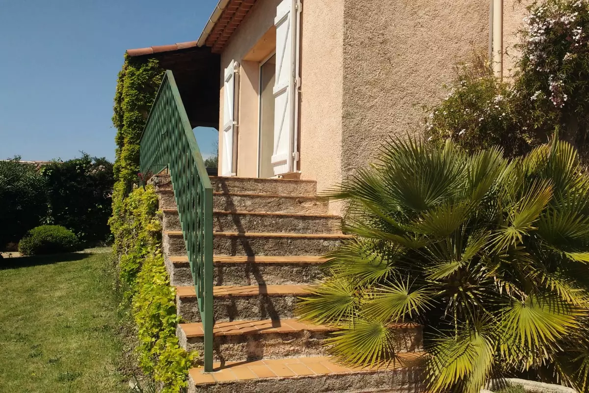Maison 3 Chambres Avec Vue - - Bagnols en Forêt - 16