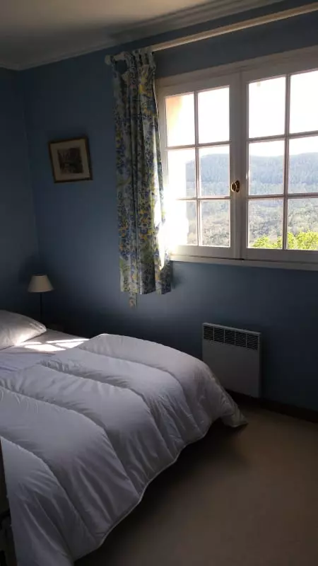 Maison 3 Chambres Avec Vue - - Bagnols en Forêt - 12