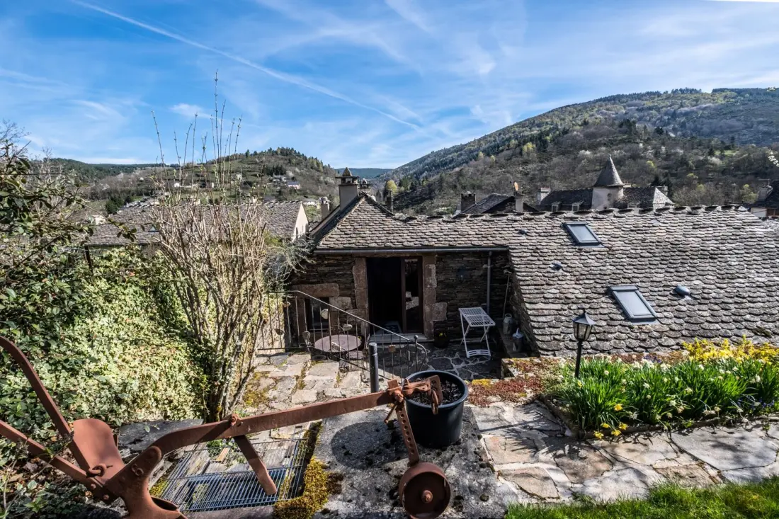 Gîte de France Lou cayrat à bagnols les bains 3 épis