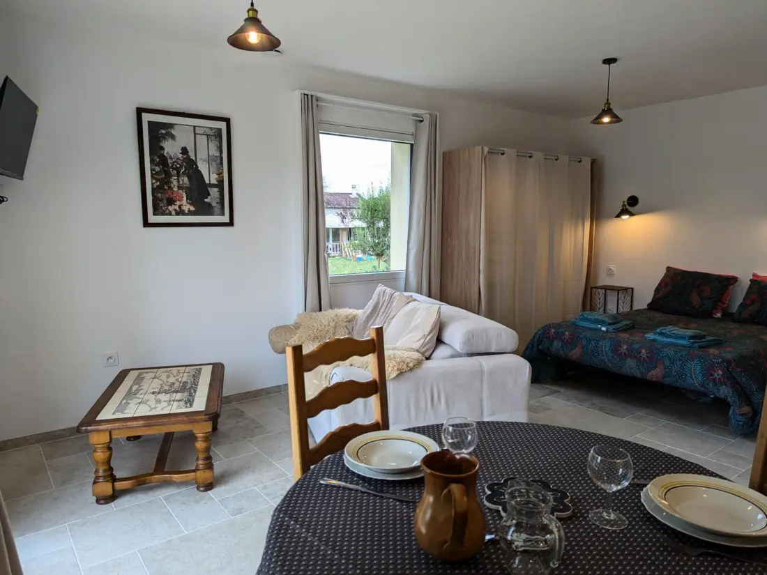 Maison de Vacances Baignes-Sainte-Radegonde 2