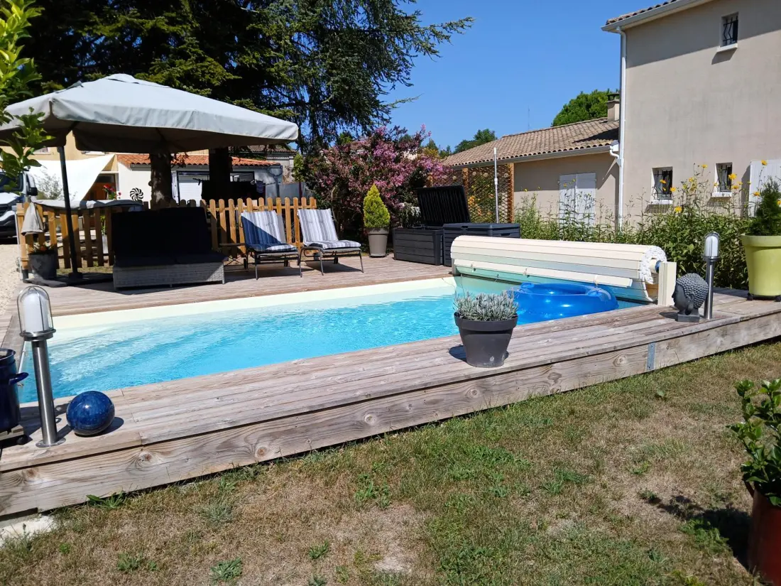 Maison de Vacances Baignes-Sainte-Radegonde 3