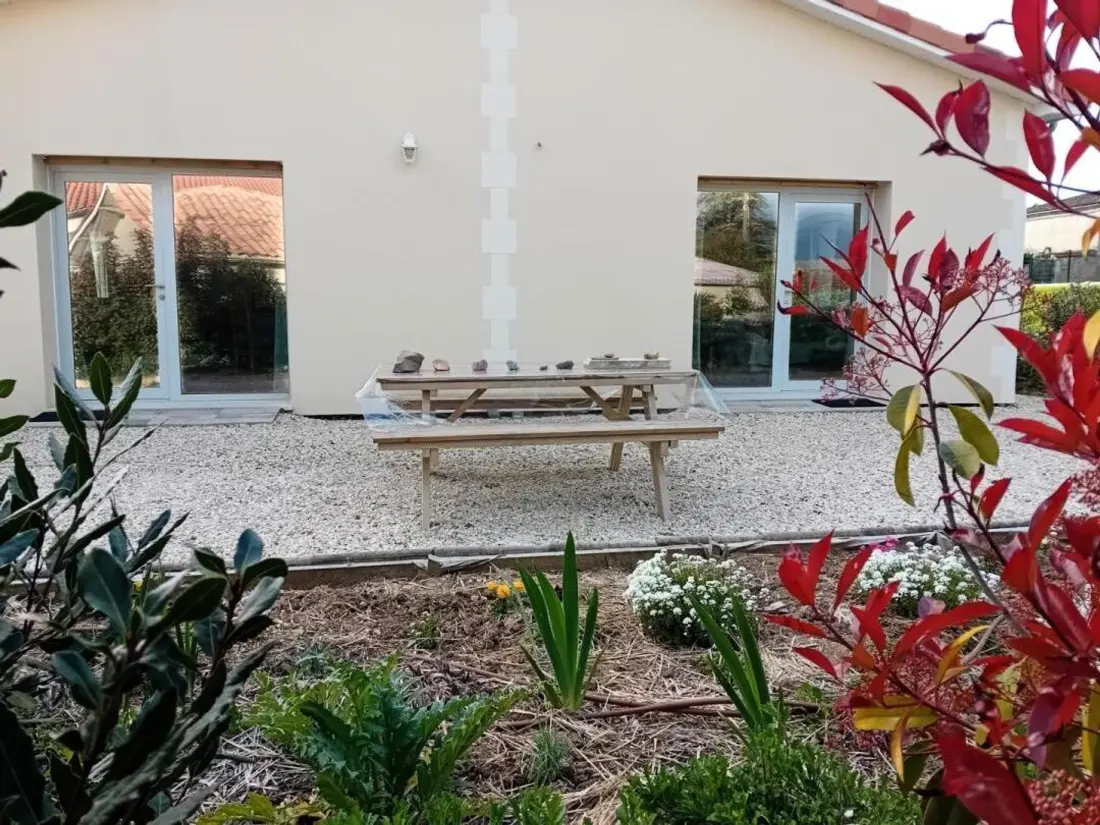 Maison de Vacances Baignes-Sainte-Radegonde 4