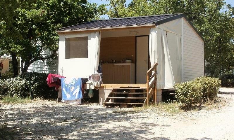 Flower Camping l'Epi Bleu **** - Banon - 47
