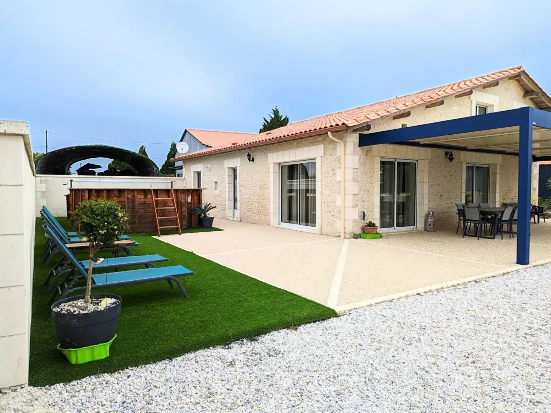 Maison de Vacances Salles-de-Barbezieux