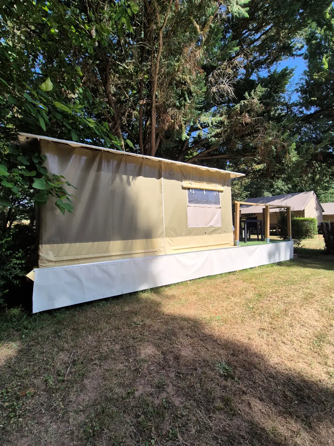 Camping d'Auberoche 3 étoiles★★★